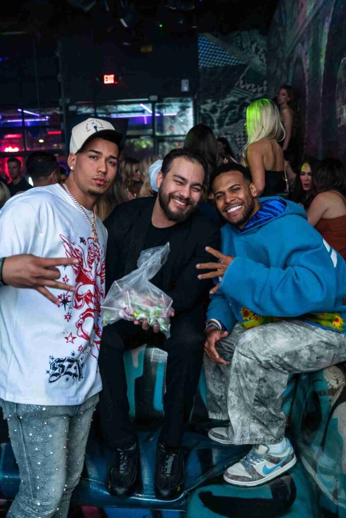 Friends enjoying a night out at HiFi Scottsdale in the heart of Old Town. Lively atmosphere, stylish outfits, and premium club experience make it a top nightlife destination in Arizona.